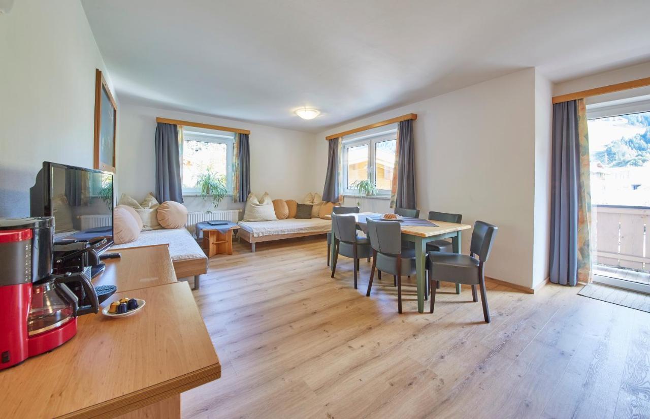 Am Zwoelferkogel Appartements Saalbach-Hinterglemm Extérieur photo
