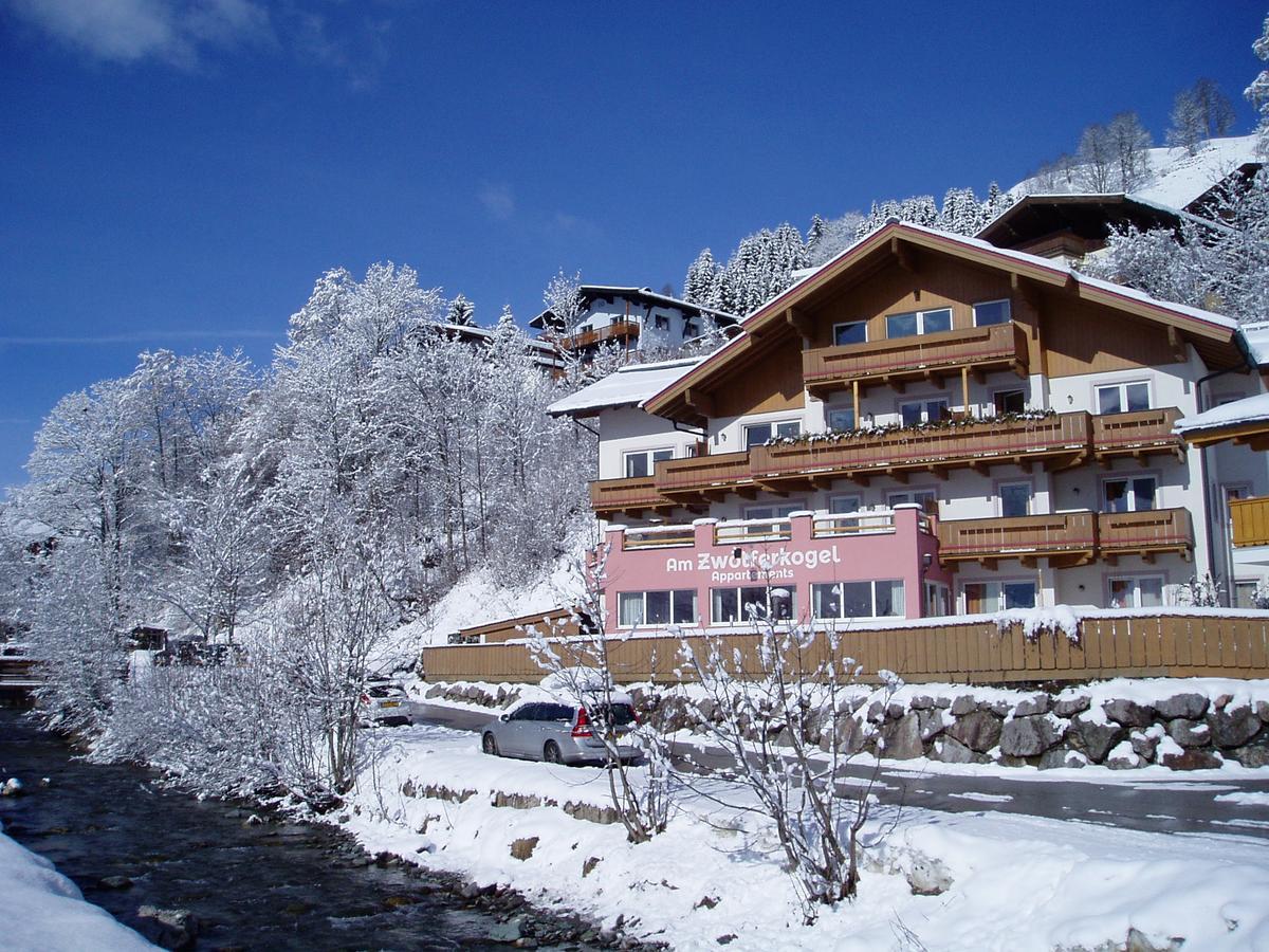Am Zwoelferkogel Appartements Saalbach-Hinterglemm Extérieur photo